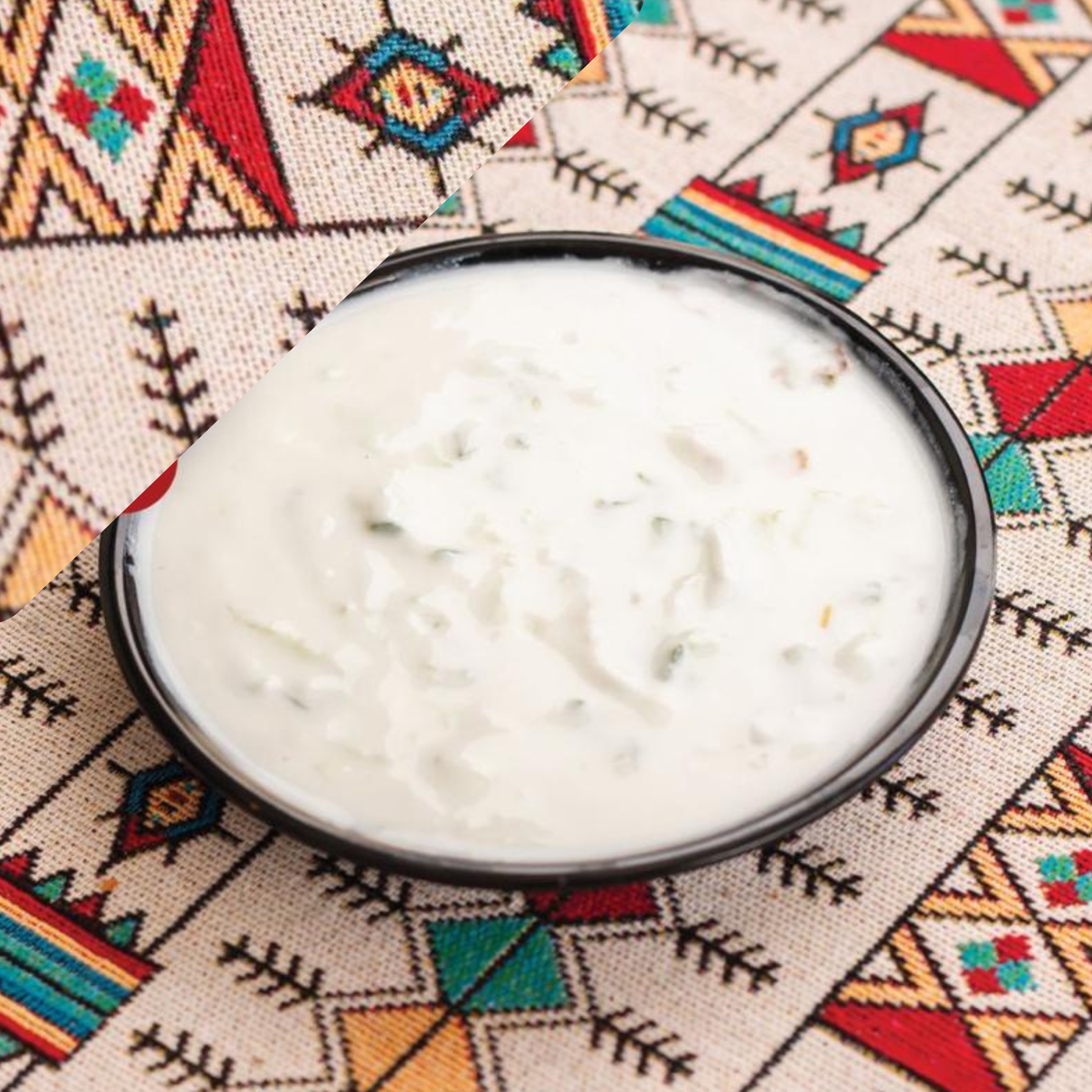 سلطة خيار باللبن